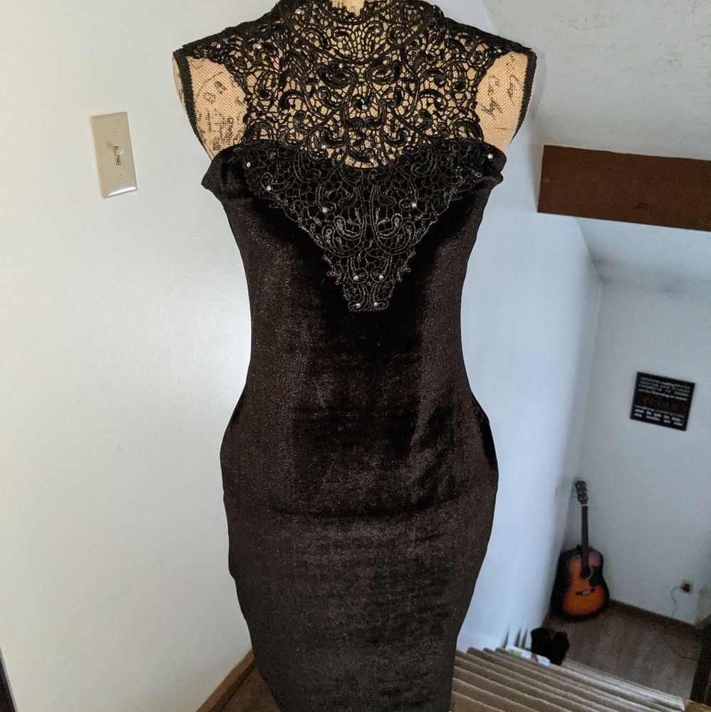 Velvet Lace Body Con Dress